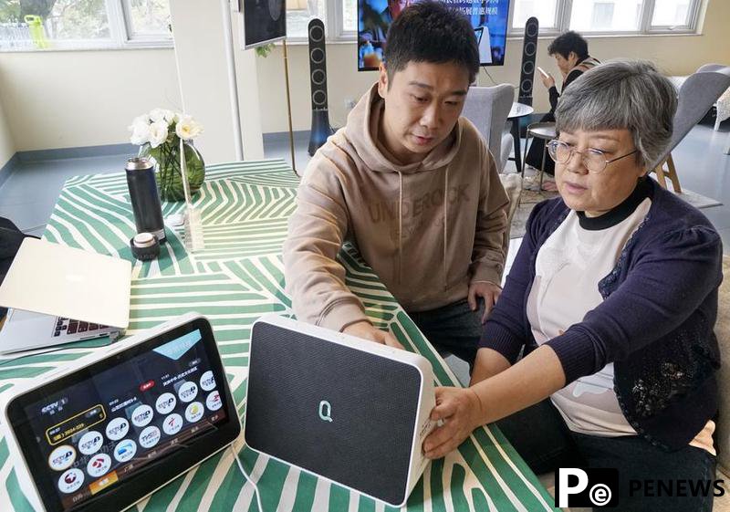 China accelerates consumption