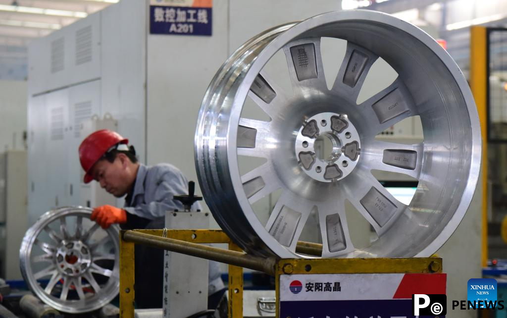Private enterprises in Linzhou City of Henan operate in full swing