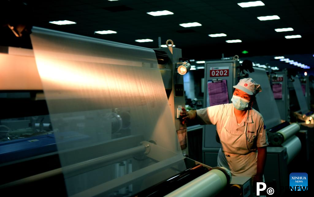 Private enterprises in Linzhou City of Henan operate in full swing