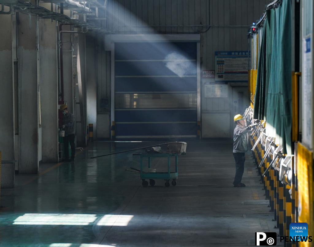Private enterprises in Linzhou City of Henan operate in full swing