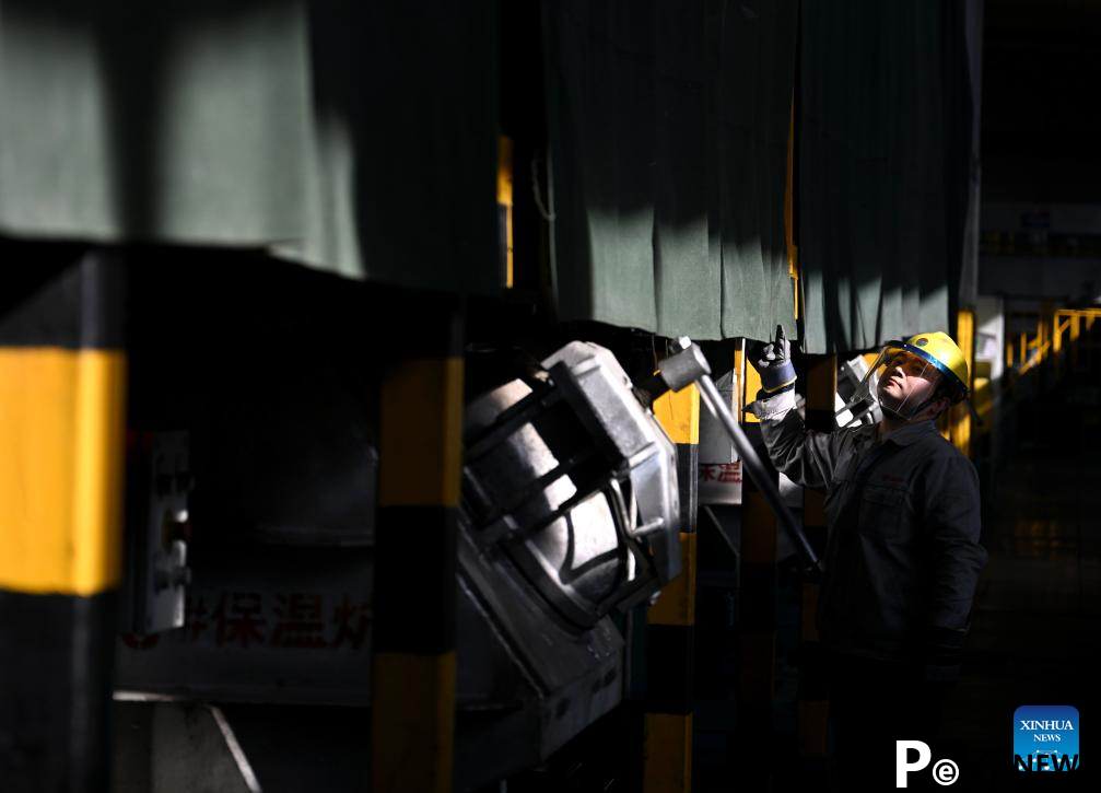 Private enterprises in Linzhou City of Henan operate in full swing