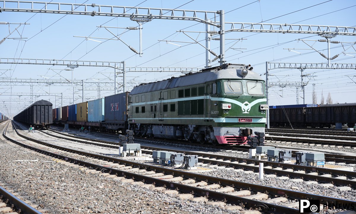 Xinjiang rail ports see over 90,000 China