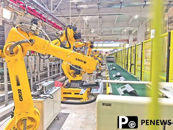 Gree smart factory produces air conditioner every 15 seconds