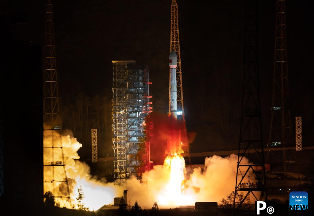 China launches new data relay satellite