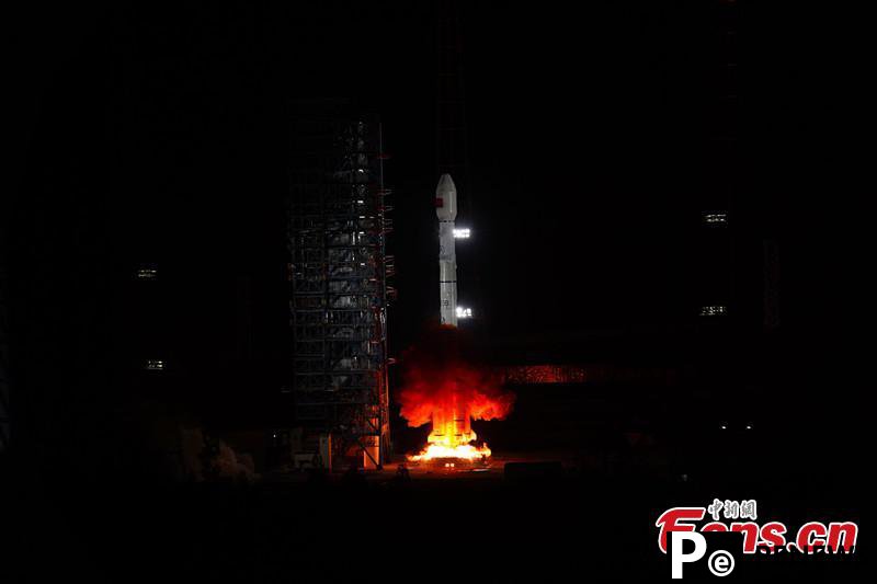 China sends new data relay satellite into space