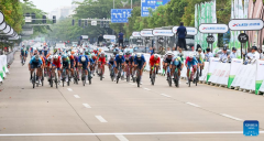 Highlights of 16th Tour of Hainan cycling race in Qionghai