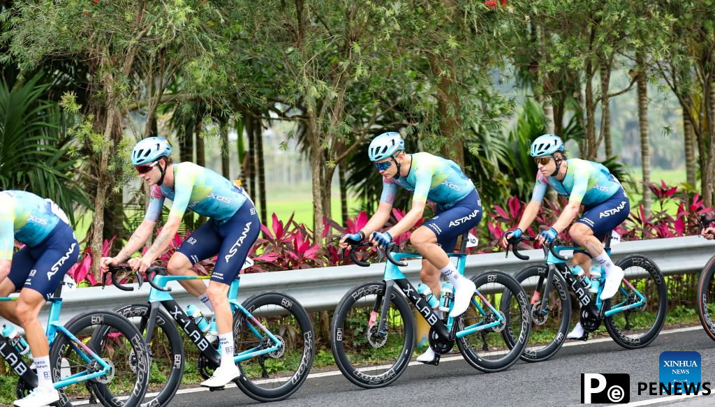 Highlights of 16th Tour of Hainan cycling race in Qionghai