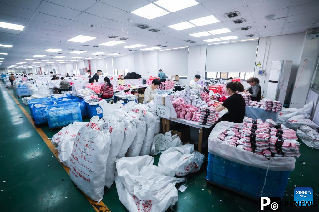 Hosiery enterprises in China