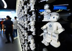 Robot industry thrives in south China's Guangdong