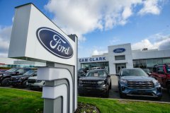 How Trump's tariffs could wreak havoc on North America's auto supply chains