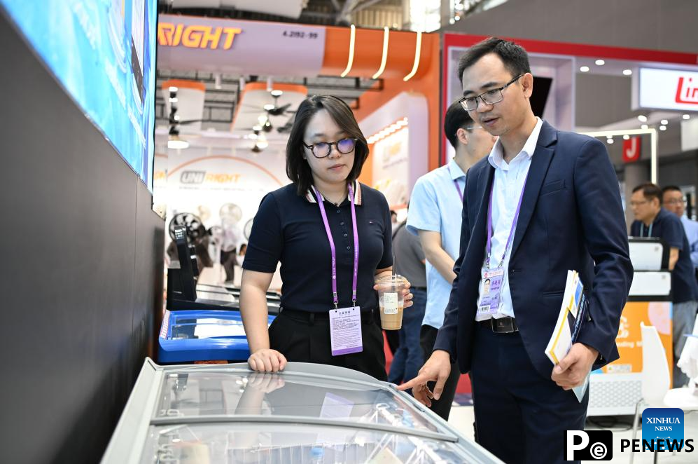 Vietnamese entrepreneur seeks business opportunities in Canton Fair