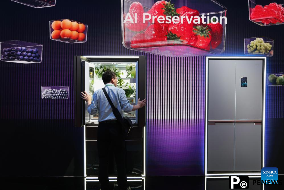 Green innovations garner favor of foreign merchants during Canton Fair