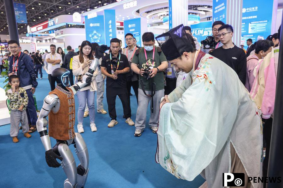 Chinese economy firms up recovery in Q1, ready to navigate uncertainties