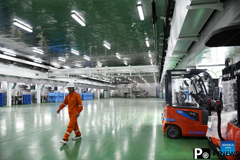 sea intelligent aquaculture vessel delivered for use in China
