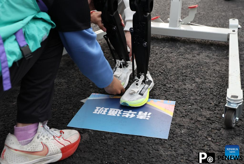 marathon and humanoid robots half
