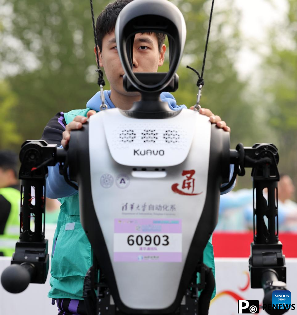 marathon and humanoid robots half