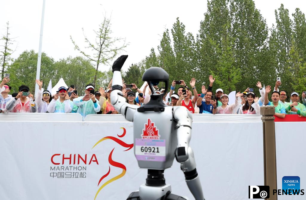 marathon and humanoid robots half