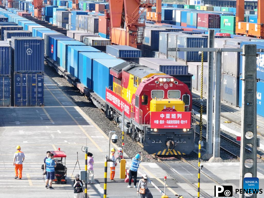 Regular freight train route links China