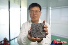 Chinese scientists unveil 3D printing robot for 'Lunar soil brick'