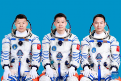 20 crew for space station mission