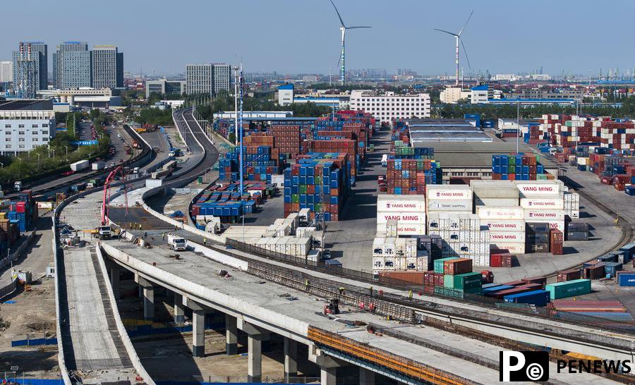 Key construction projects boost capacity of Tianjin Port