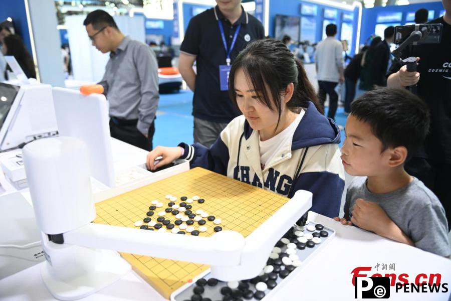 Scientific achievements showcased during Anhui fair