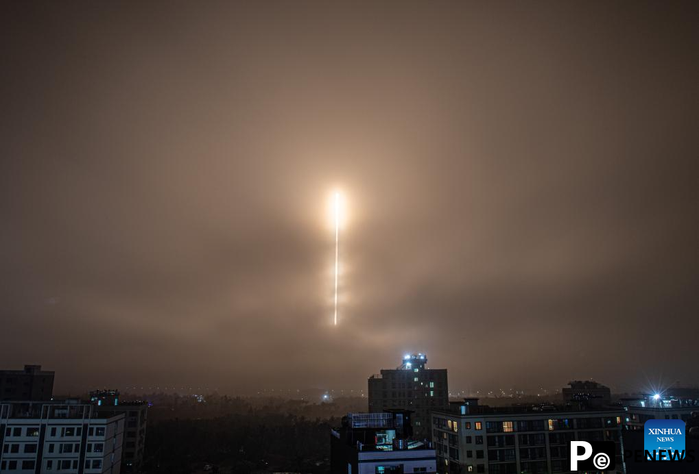 China launches internet satellite group