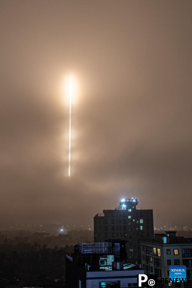 China launches internet satellite group