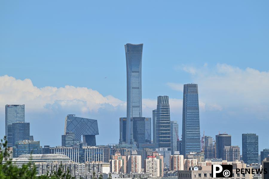China draws foreign investment as ＂oasis of certainty＂