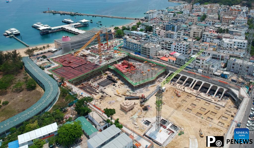 Construction of supporting tourism facilities underway on Sanya