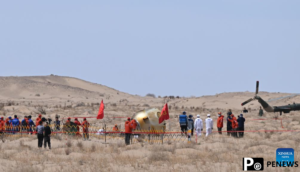 19 return capsule touches down, astronauts all sound