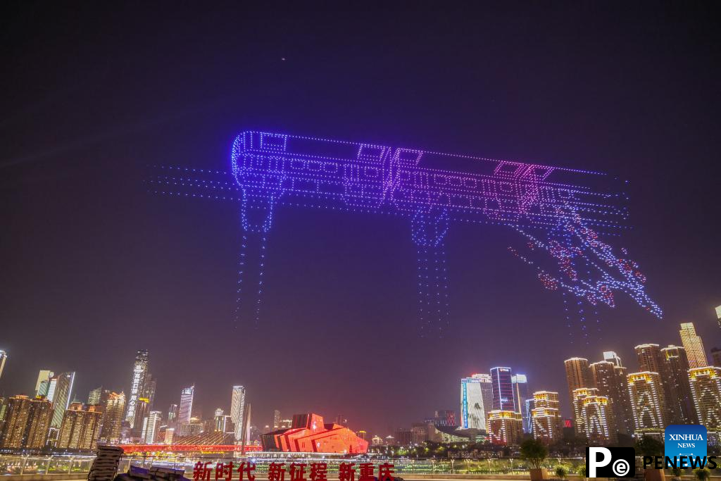 Vibrant snapshots of China during Labor Day holiday