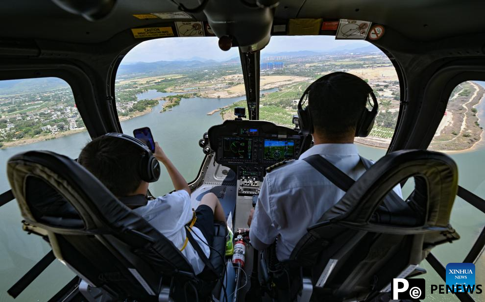 Low-altitude tourism activities become trendy among tourists in China