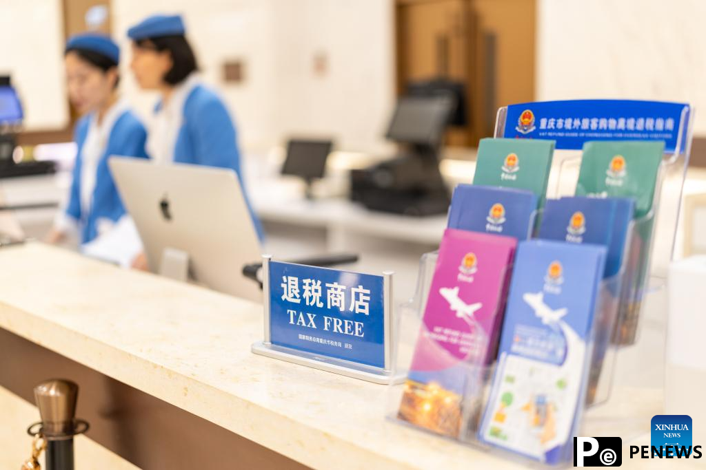 China enhances policies to improve travel and shopping experiences for international visitors