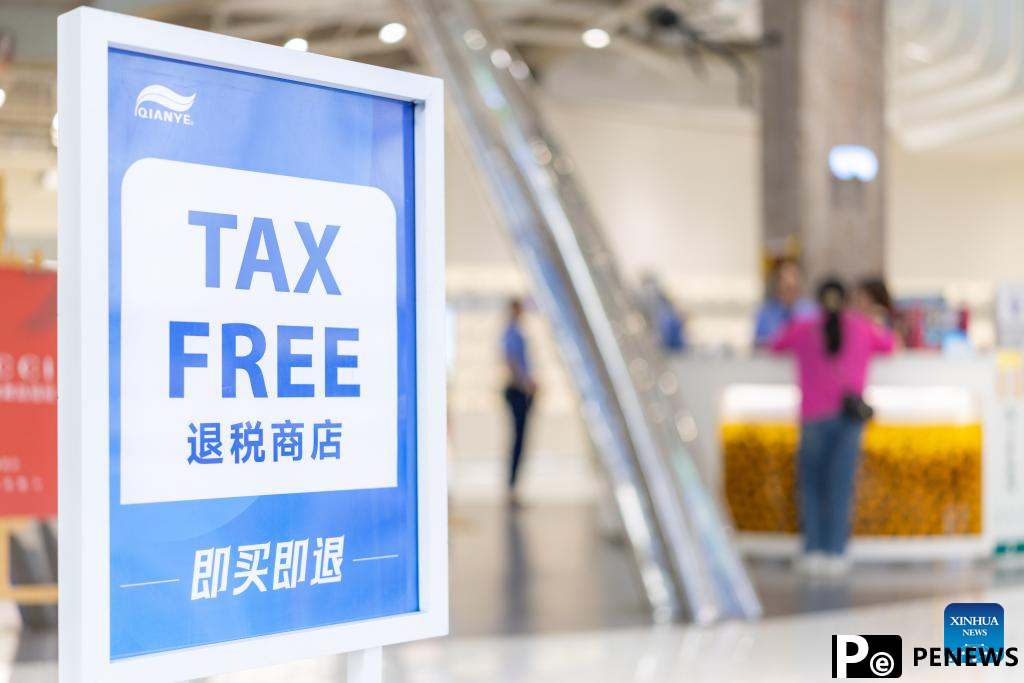 China enhances policies to improve travel and shopping experiences for international visitors