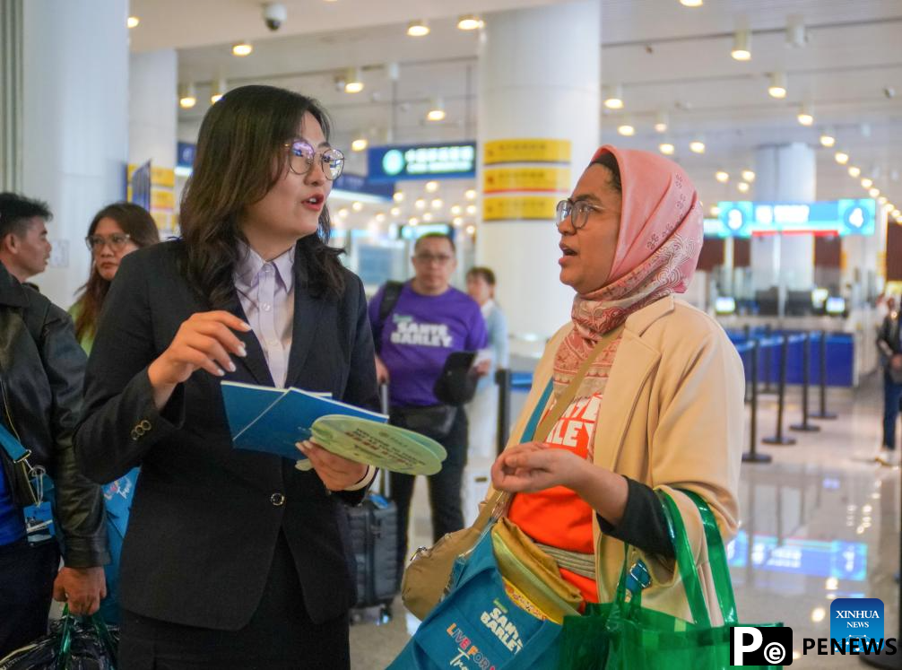 China enhances policies to improve travel and shopping experiences for international visitors