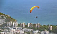 altitude tourism takes off on China's tropical island