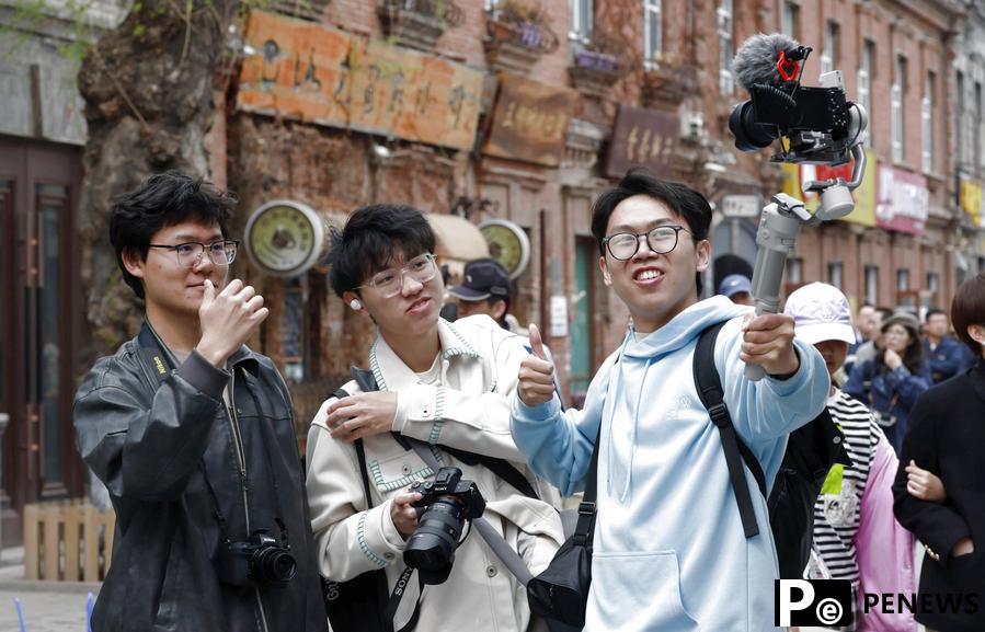 May Day holiday consumption mirrors China