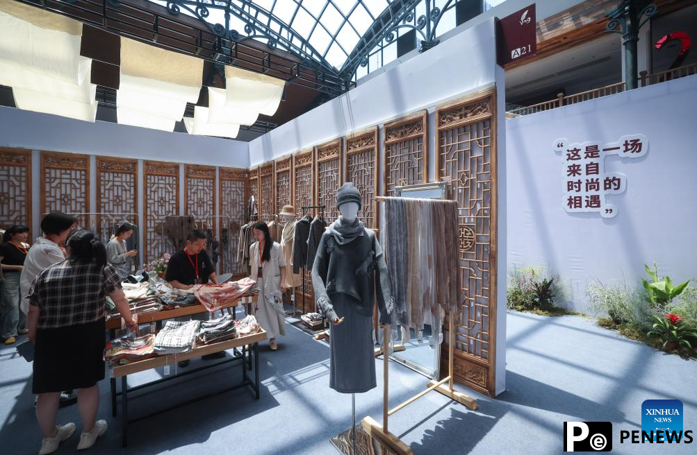 A glimpse of 2025 Puyuan Fashion Week in E China