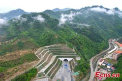 Speed Railway drilled through in Shaanxi