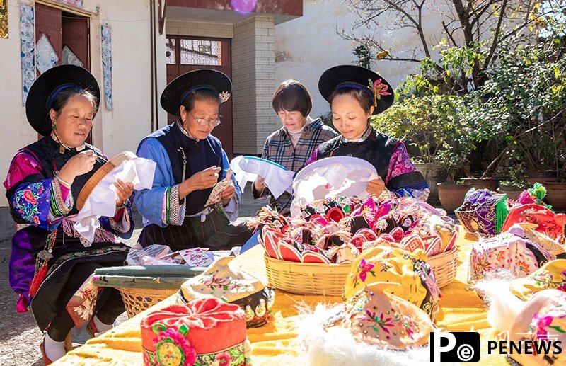 Ancient embroidery finds new life in SW China