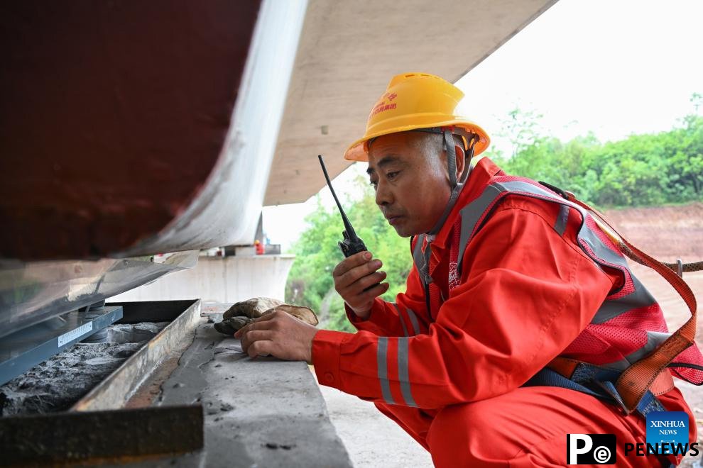 First box girder of Dazu section of middle line of Chengdu