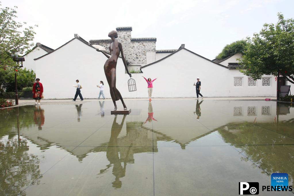 Tourism Day marked across China