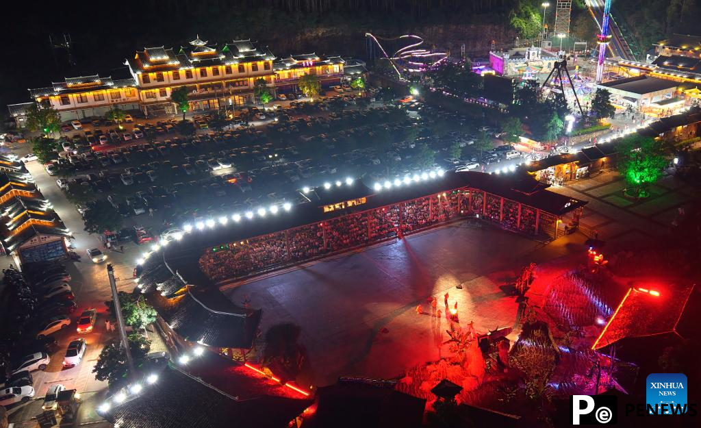 Night economy booms in south China