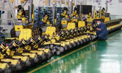 Major industrial firms’ profits edge up in April: NBS