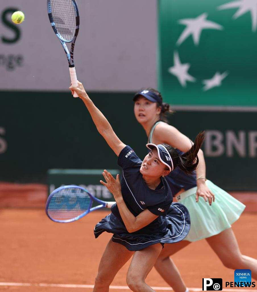 Highlights of French Open tennis tournament