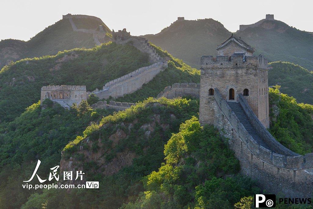 In pics: Great Wall covered in lush greenery