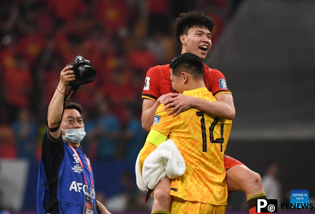 China scores sole goal in penalty against Bahrain to end World Cup qualifying campaign