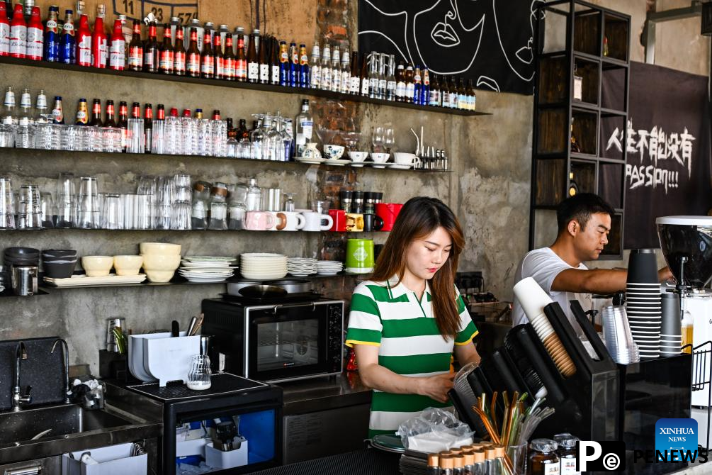 Green development and cultural tourism drive growth in Chongqing