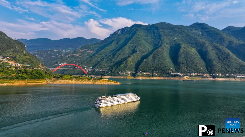 Green development and cultural tourism drive growth in Chongqing